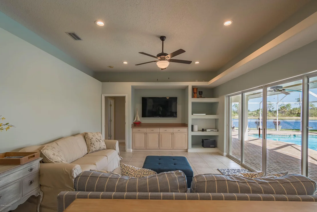 Photo of 1553 Quinn Drive