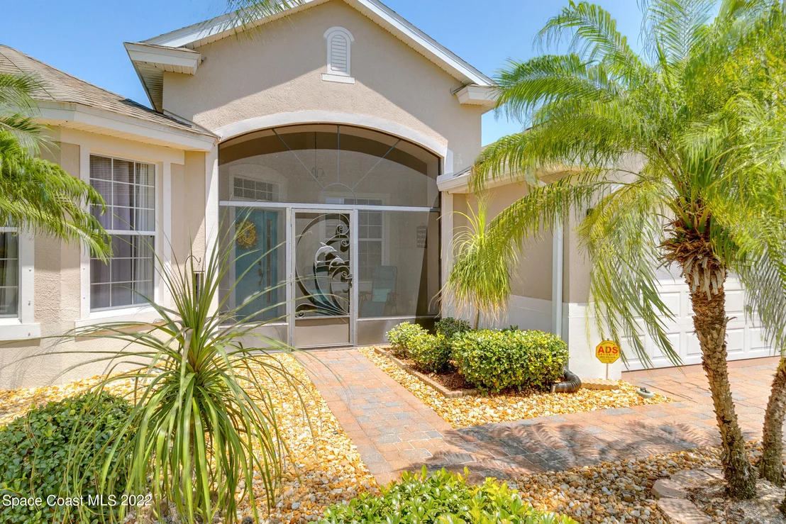 Photo of 336 Abernathy Circle