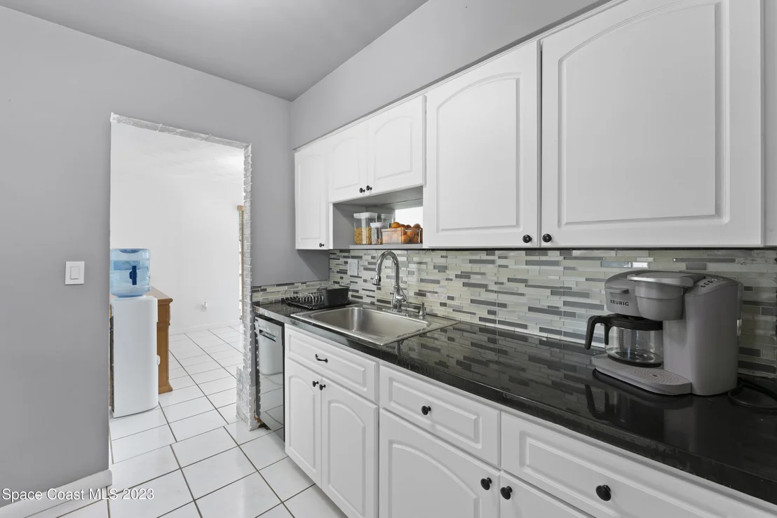 Photo of 1155 Wild Rose Drive NE