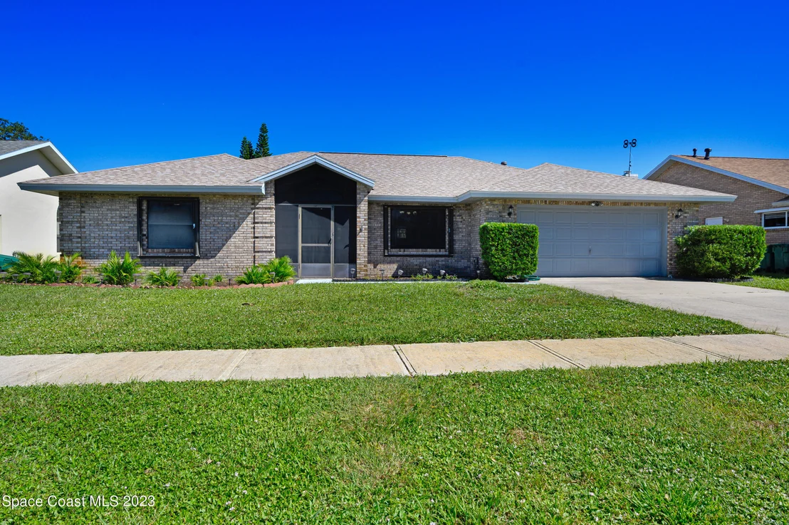 Photo of 3537 Swallow Drive
