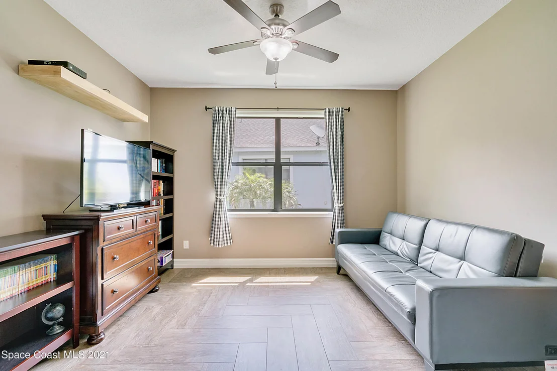 Photo of 8122 Strom Park Drive