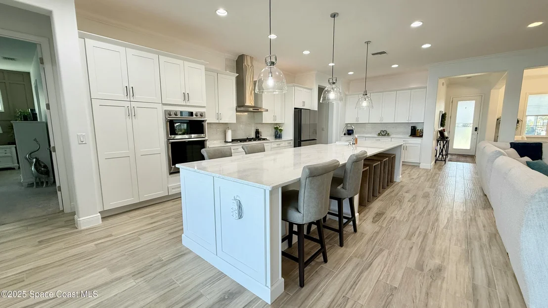 Photo of 8105 Lyside Drive
