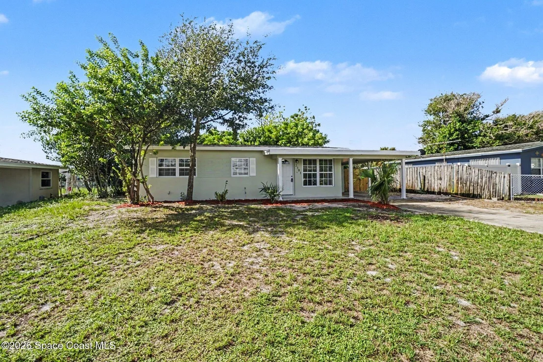 Photo of 2191 Smathers Circle N