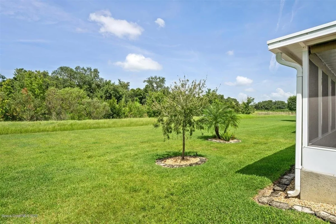 Photo of 345 Outer Drive