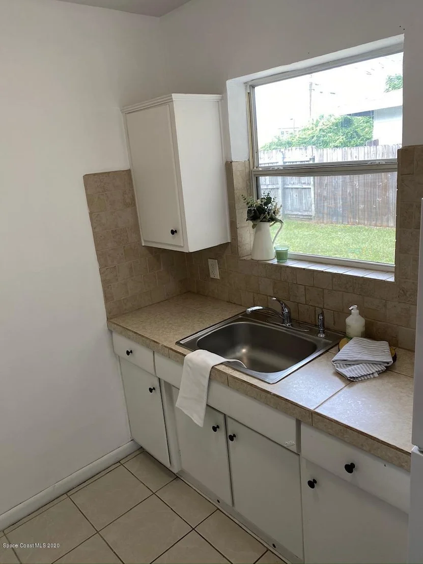 Photo of 920 Glenmore Circle