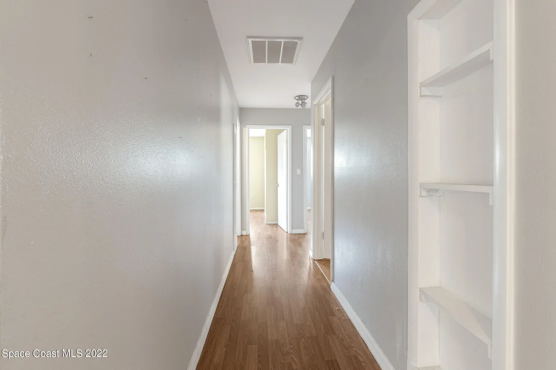 Photo of 4353 Sherwood Boulevard