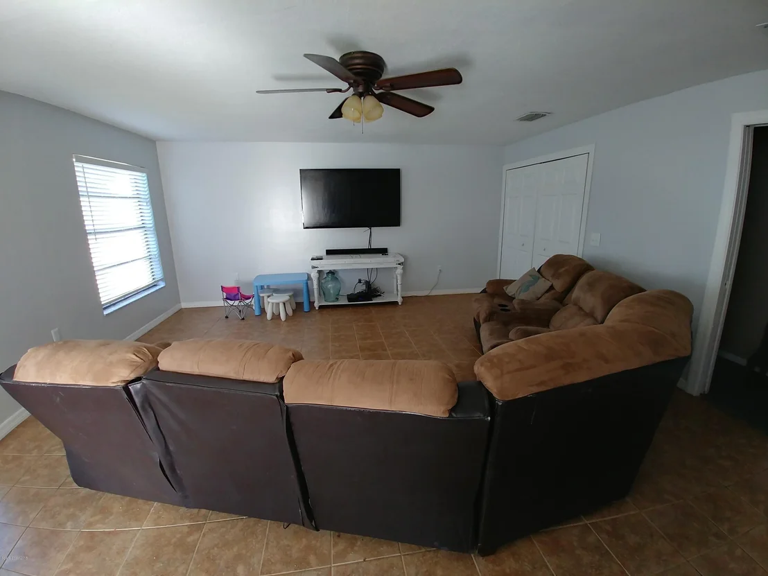 Photo of 1645 Clover Circle