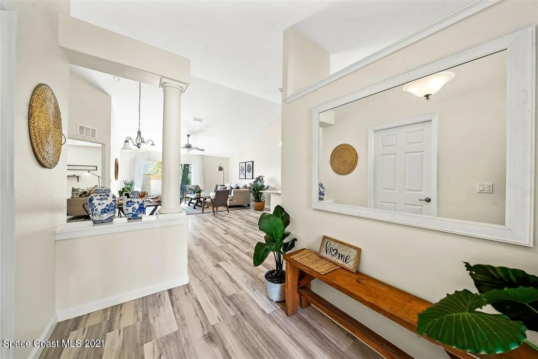 Photo of 259 Jeannie Drive