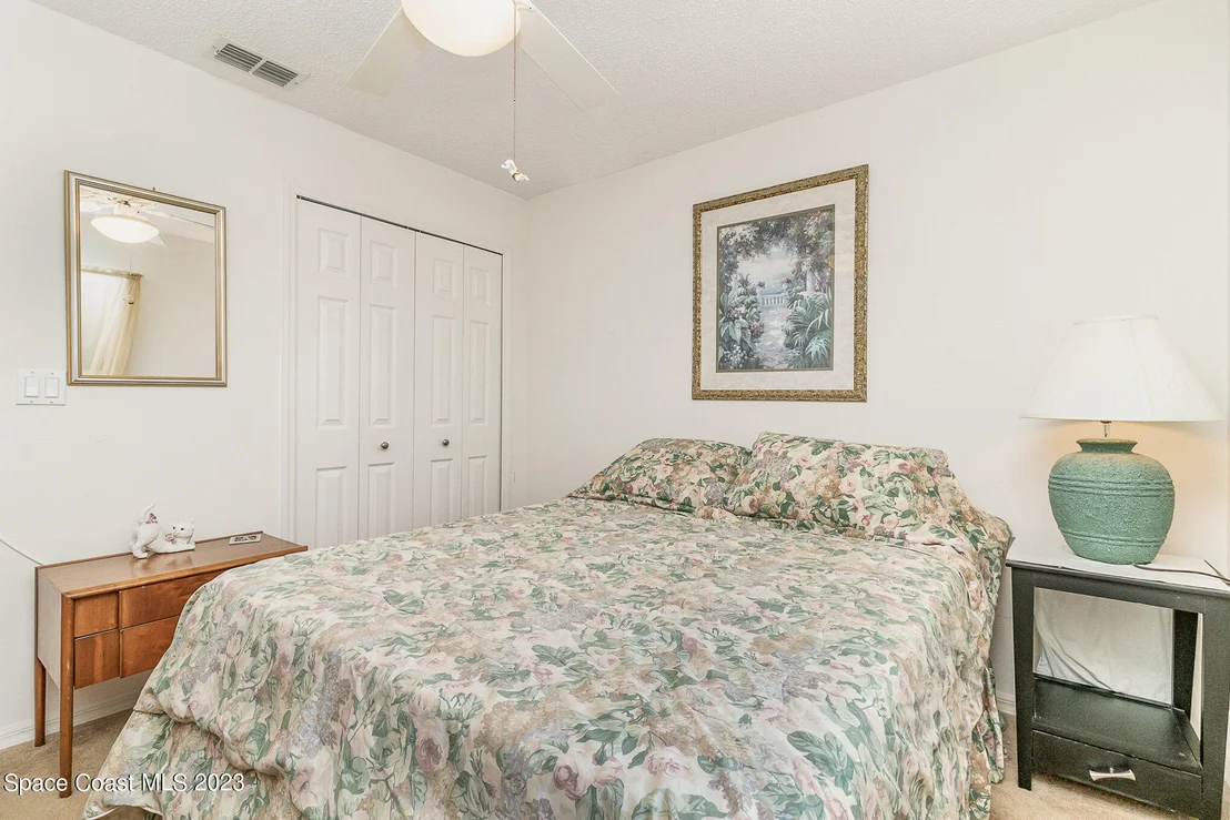 Photo of 1202 Meadow Lake Road