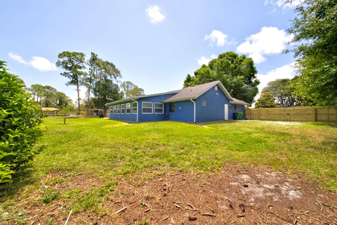 Photo of 6421 Hunt Road