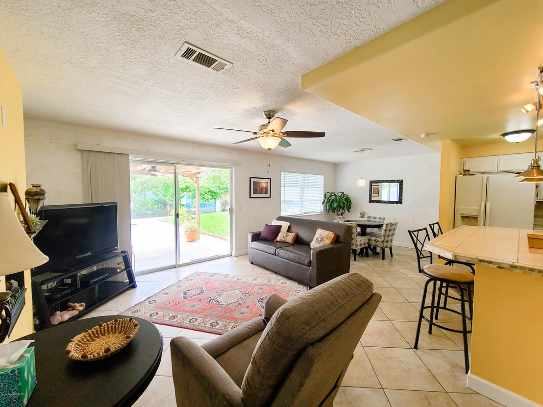 Photo of 4945 Cocoanut Drive