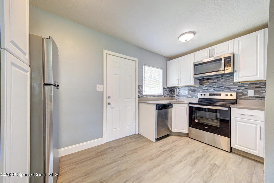 Photo of 212 Plumosa Drive