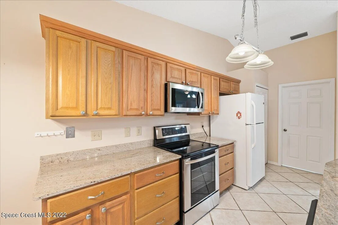 Photo of 958 Tamarind Circle