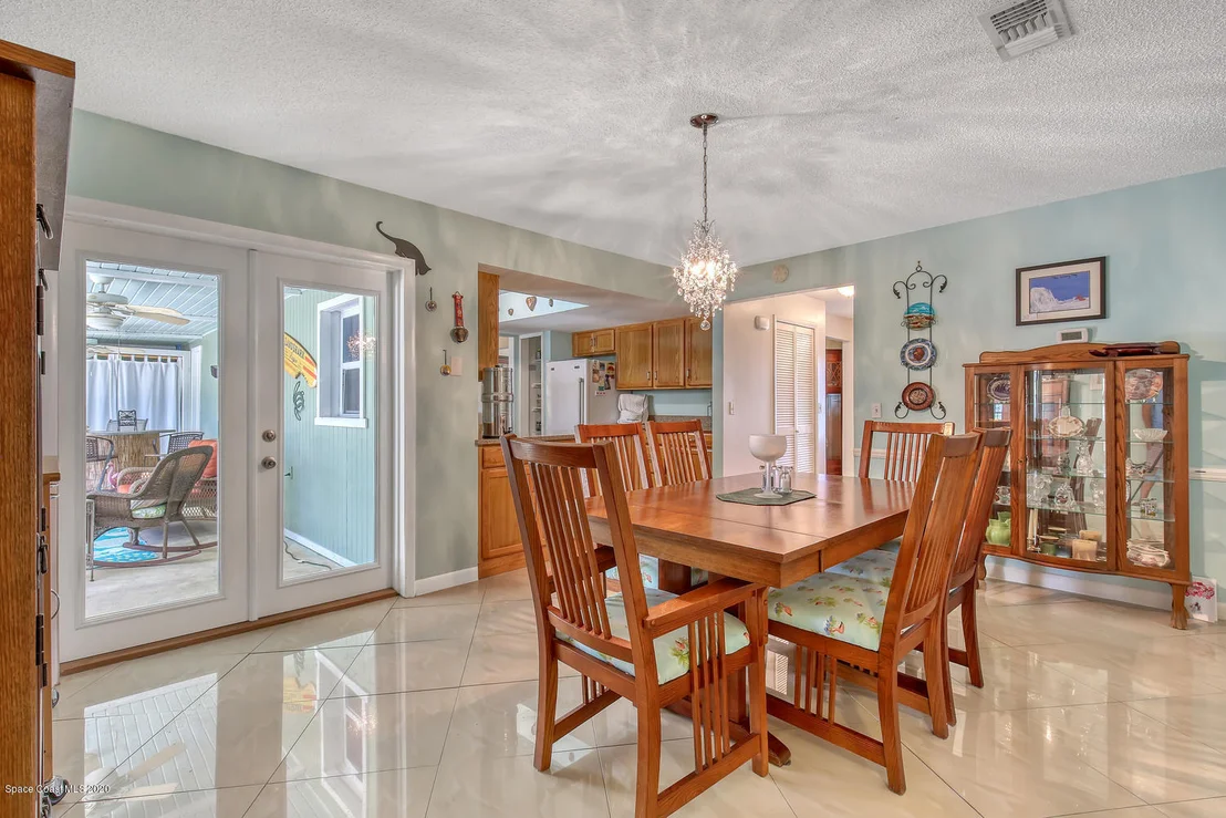 Photo of 1216 Palmdale Circle NE