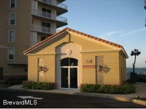 Photo of Unit 204 at 4975 Dixie Highway NE