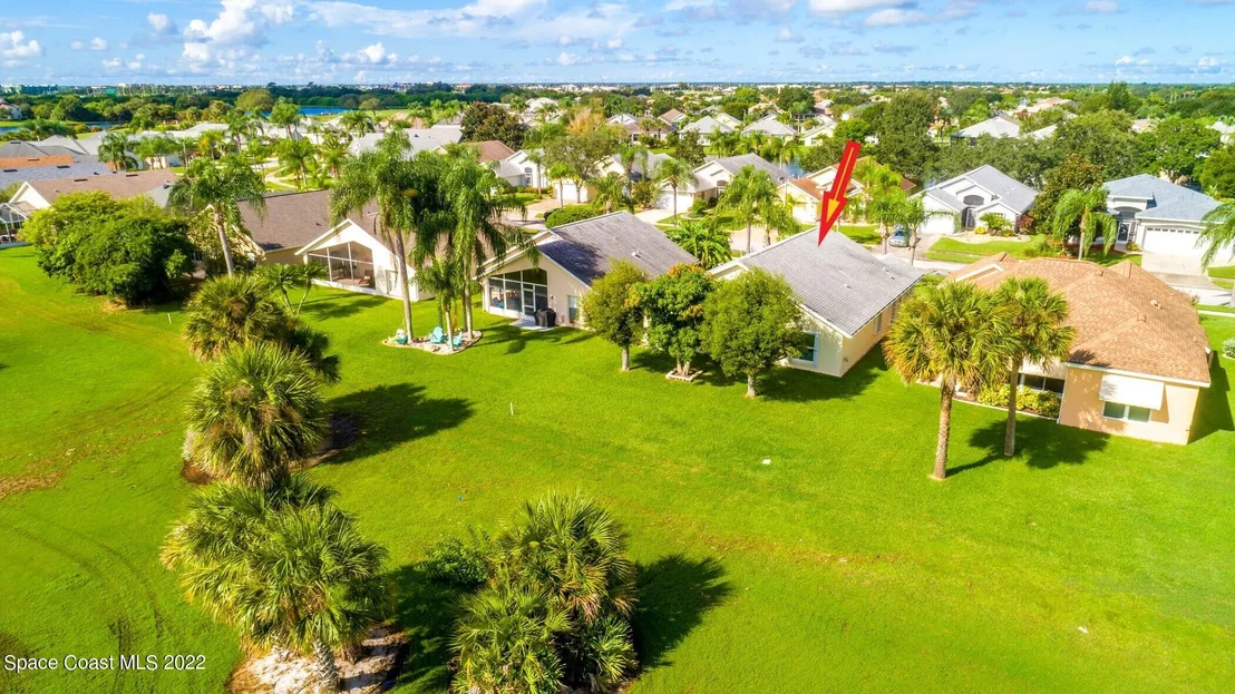 Photo of 2396 Addington Circle
