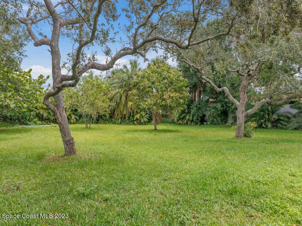 Photo of 526 Sunset Boulevard