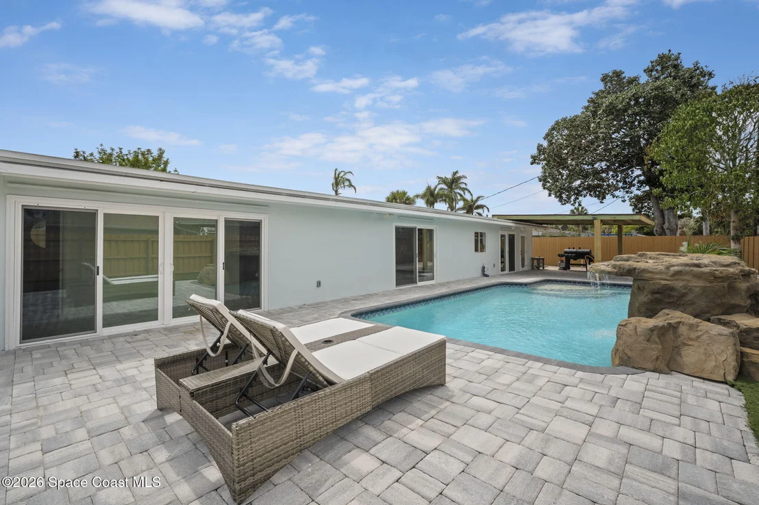 Photo of 500 Seabreeze Drive