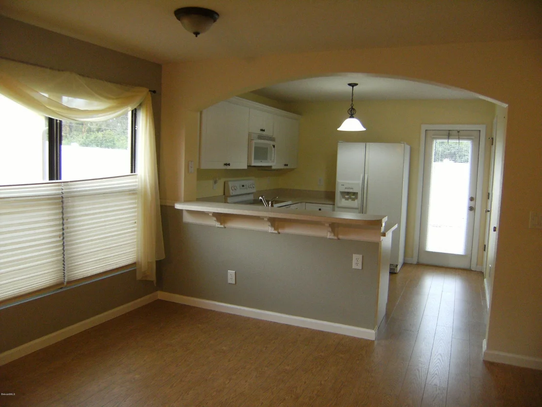 Photo of Unit 101 at 830 Luminary Circle