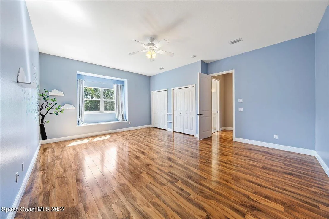 Photo of 5660 Willoughby Drive