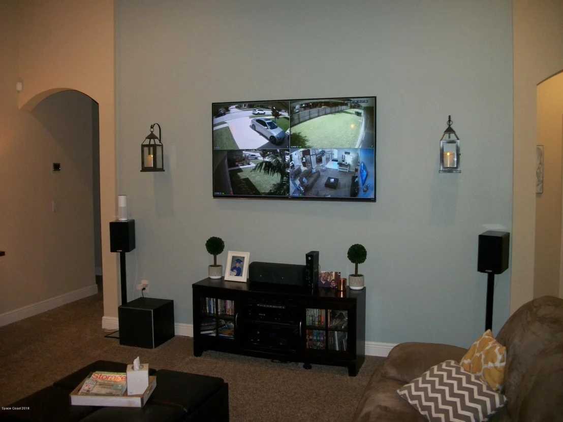 Photo of 1106 Morgan Circle NE