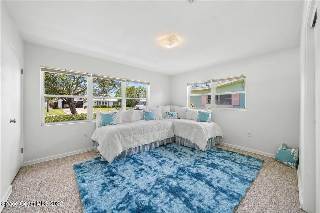 Photo of 453 Dolphin Street