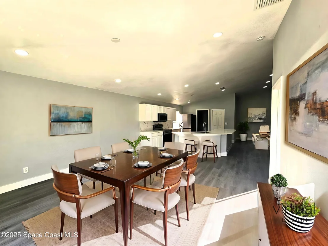 Photo of 2264 Bayhill Drive