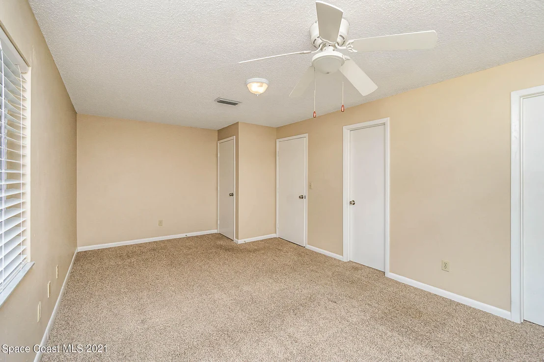 Photo of Unit 27 at 1880 Murrell Road