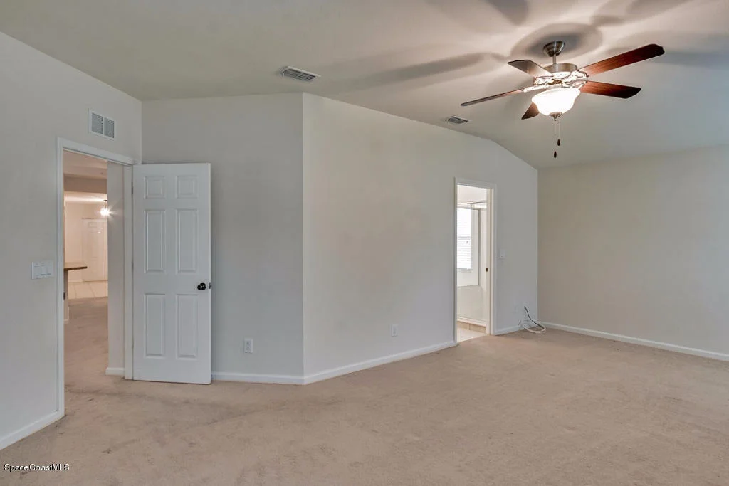 Photo of 534 Dryden Circle