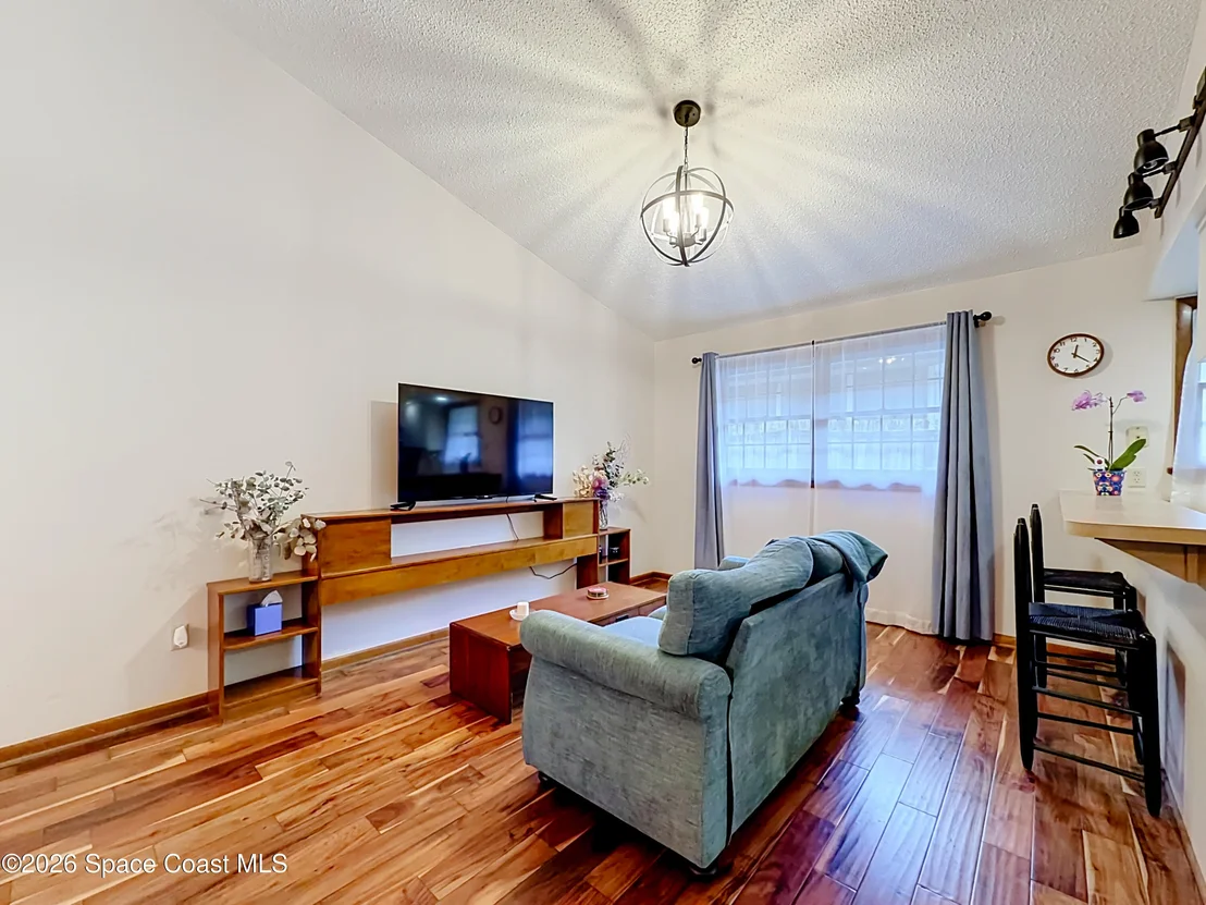 Photo of 7104 Bledsoe Avenue