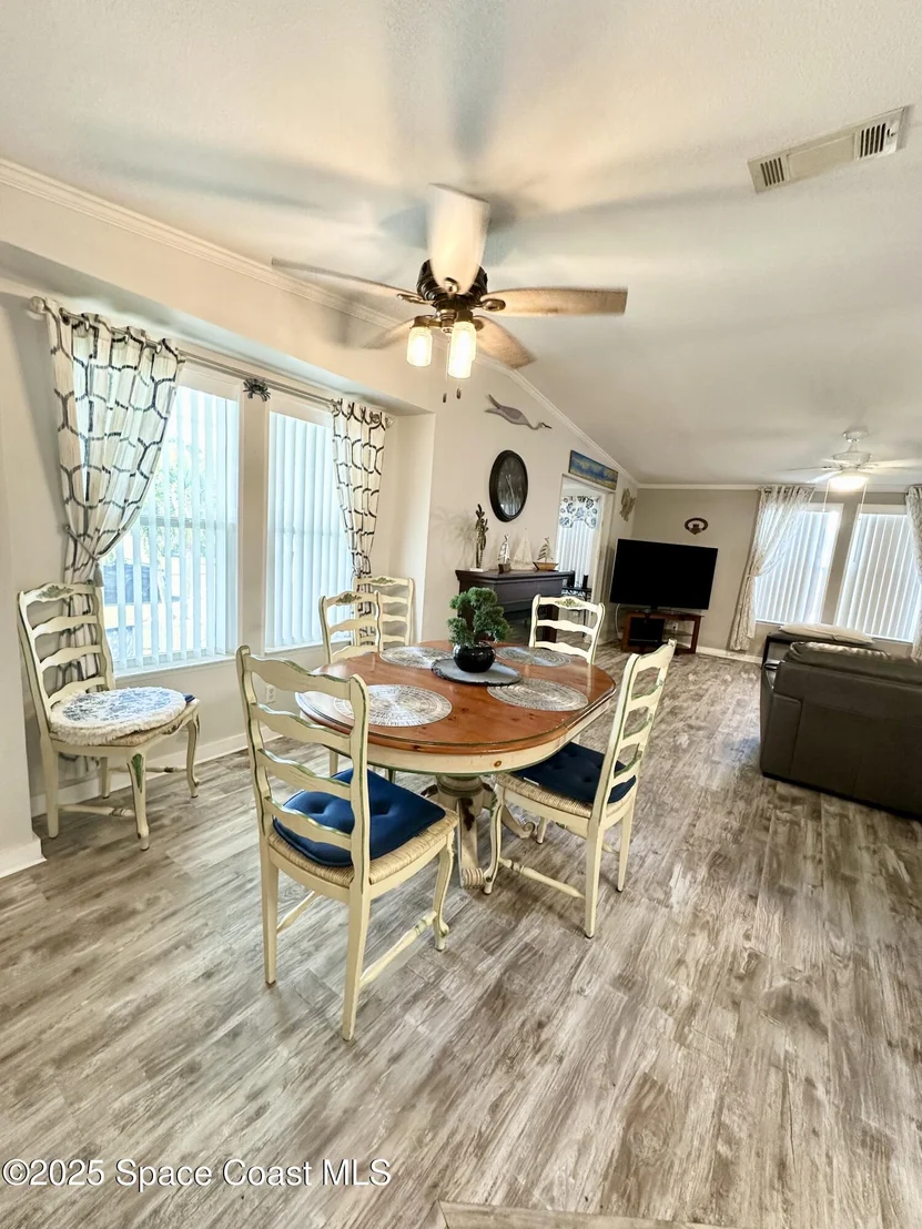 Photo of 504 Puffin Drive