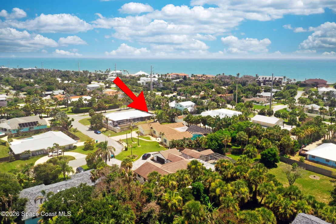 Photo of 325 Hibiscus Trail