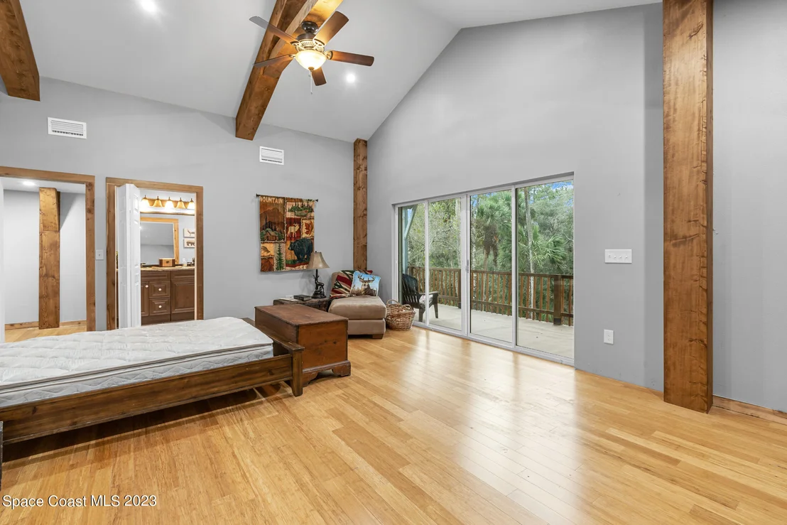Photo of 1370 Gopher Slough Road