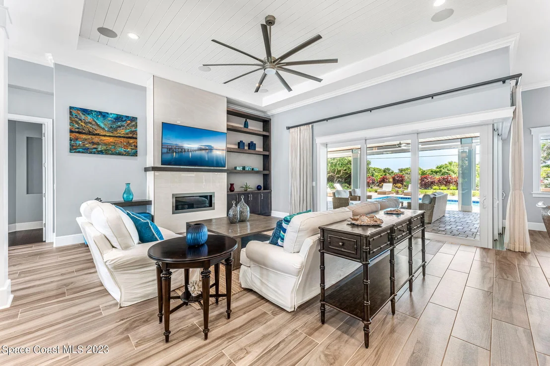 Photo of 6231 Windward Lane