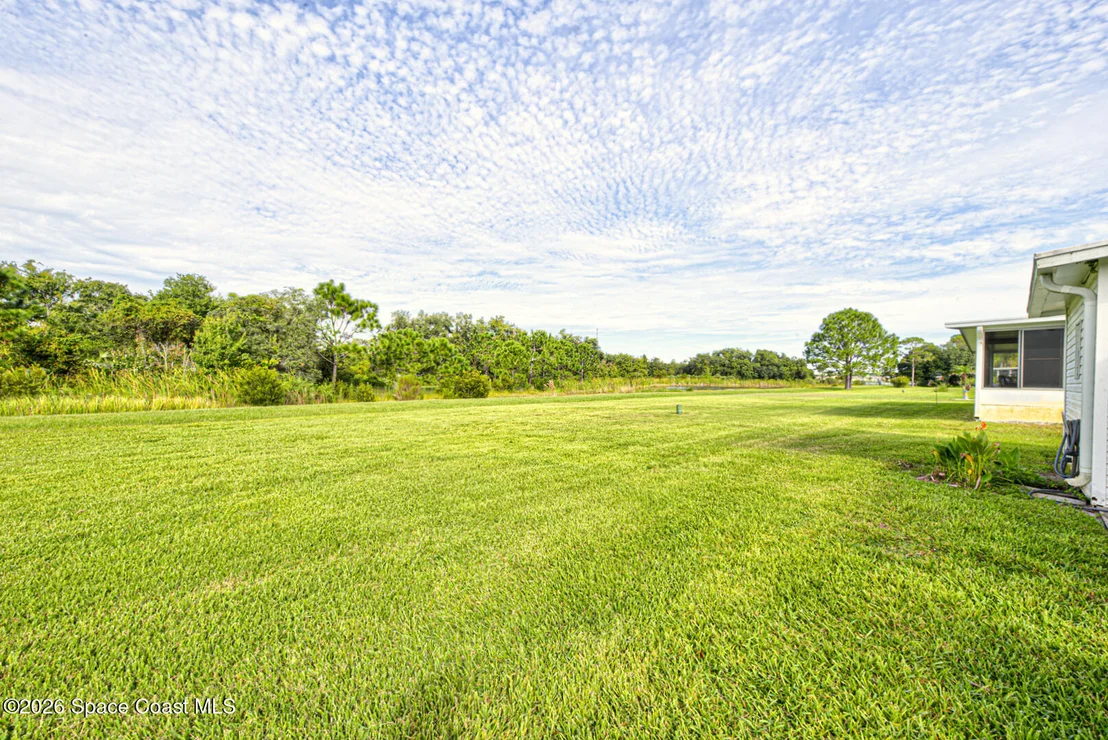 Photo of 385 Outer Drive