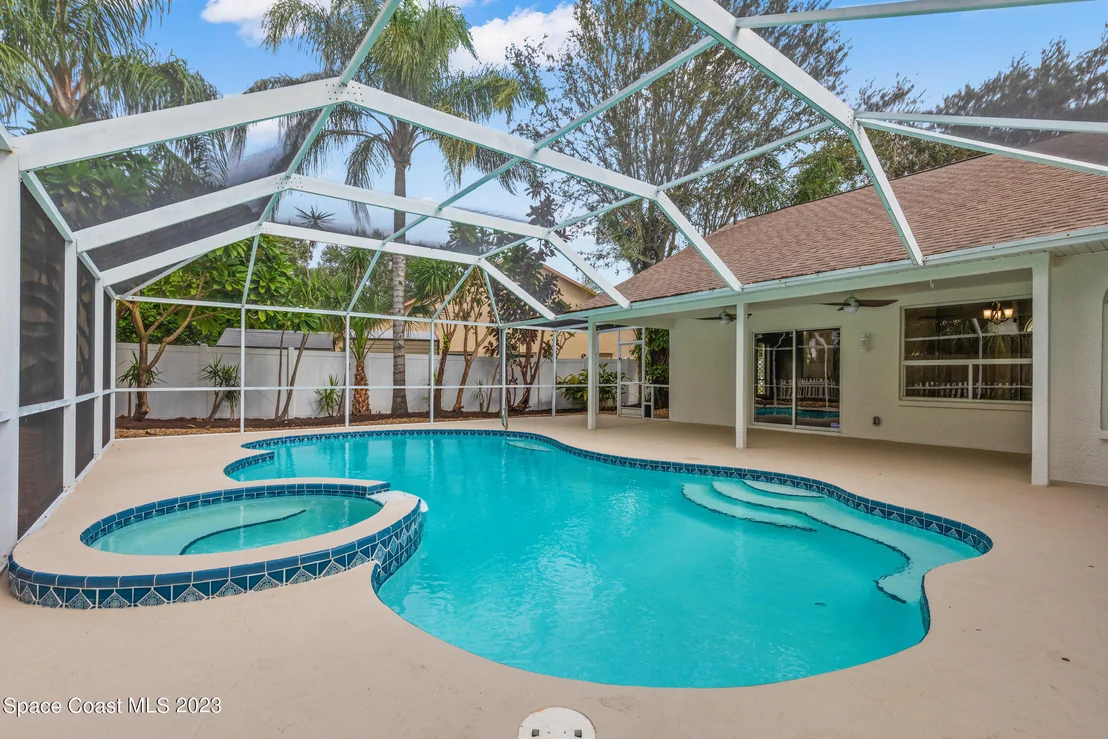 Photo of 1030 Pelican Lane