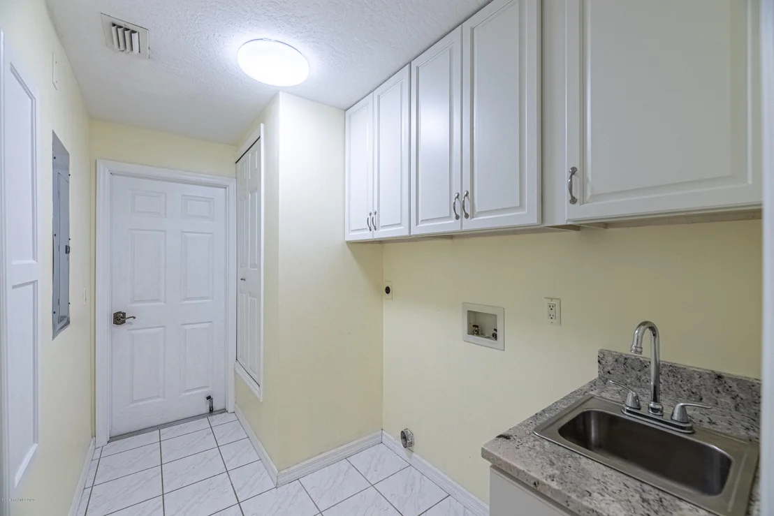 Photo of 312 Island Drive