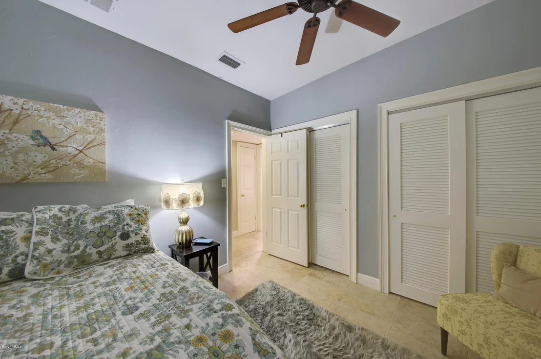 Photo of 469 Angelo Lane