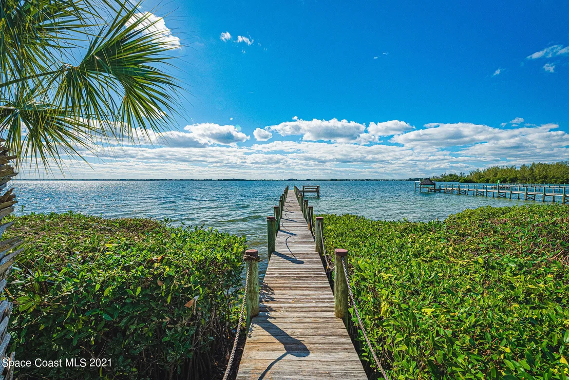 Photo of 176 Bayshore Drive
