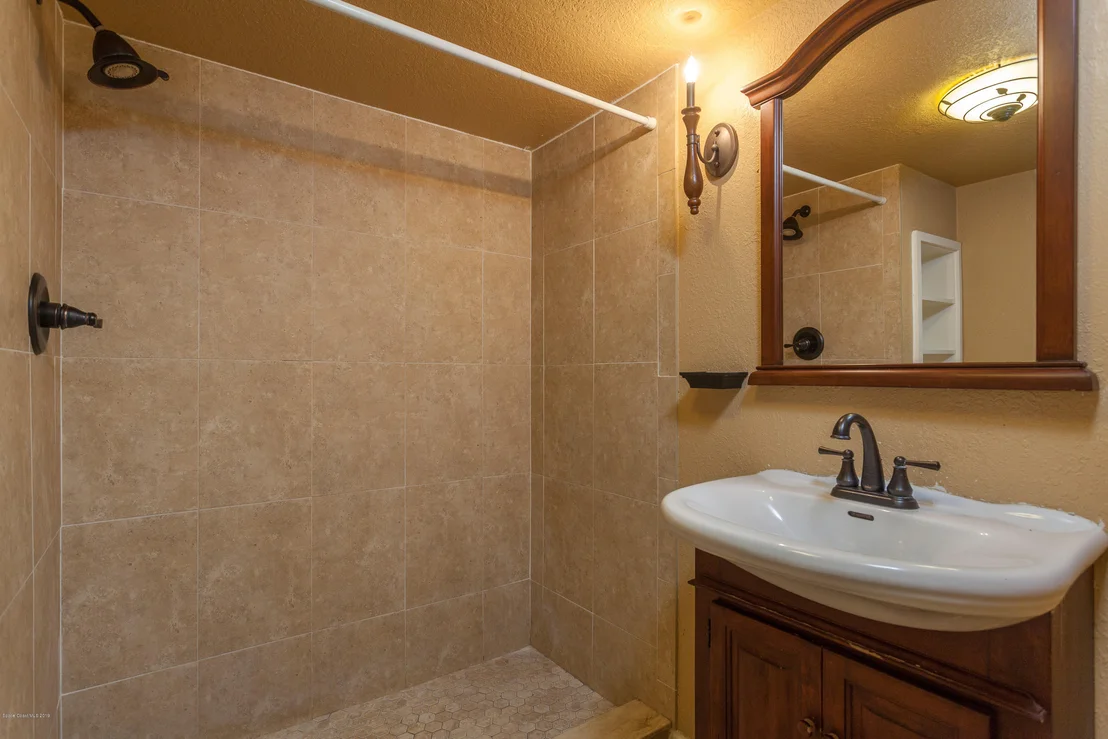 Photo of 3049 N Indian River Drive