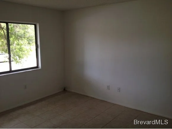 Photo of 665 SW Weaver