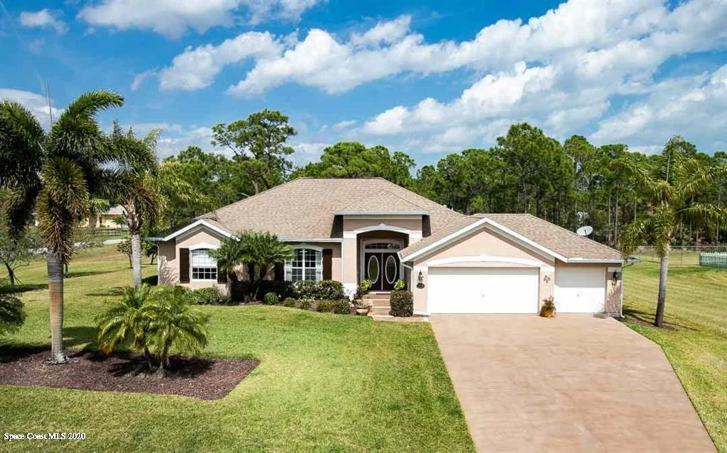 Photo of 4500 Celestial Drive