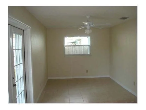 Photo of 1427 Floyd