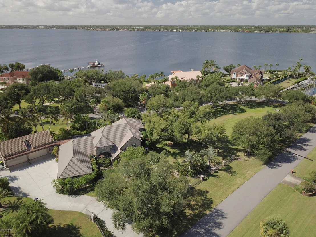 Photo of 155 Utopia Circle