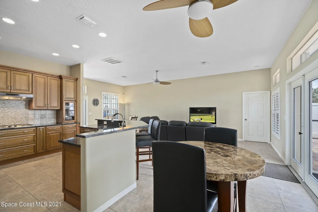 Photo of 232 Sanibel Way