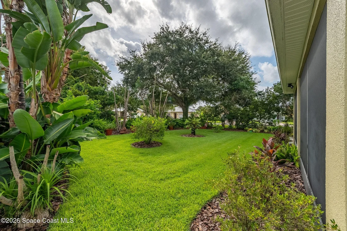 Photo of 522 Waterside Circle
