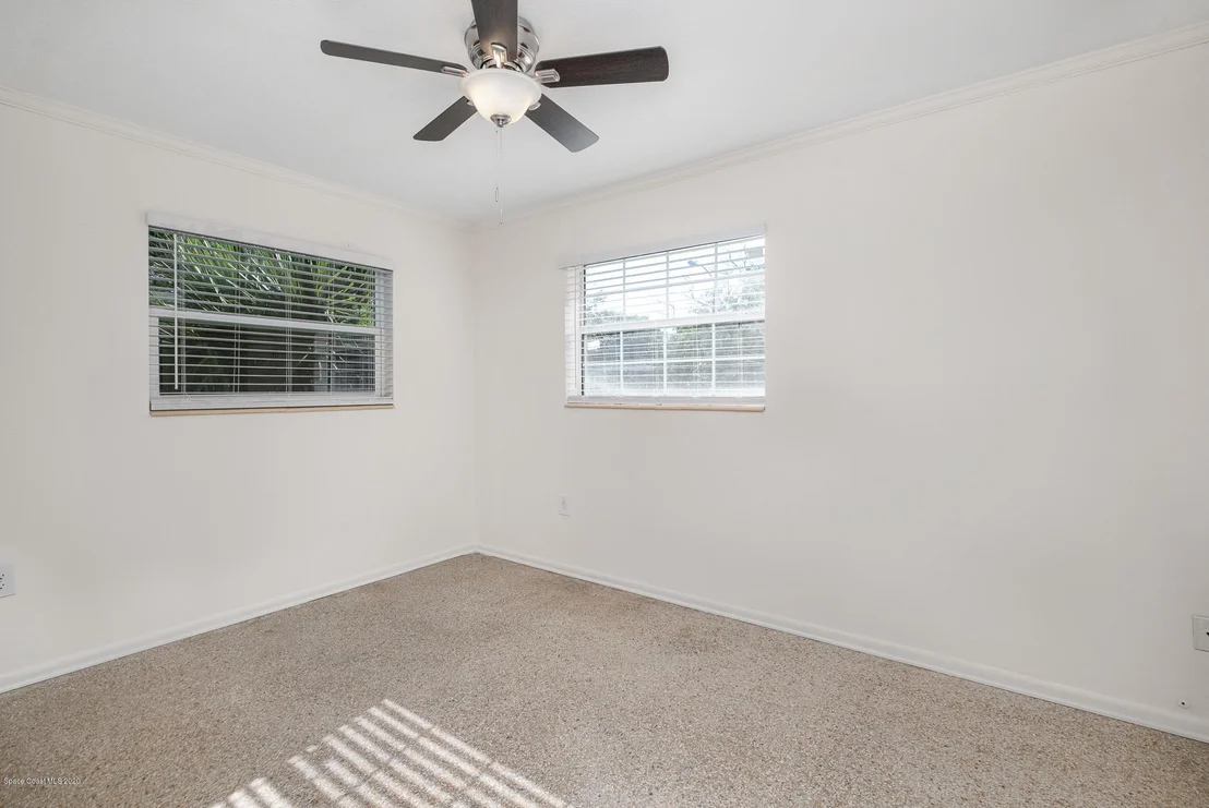 Photo of 1605 Breeze Lane
