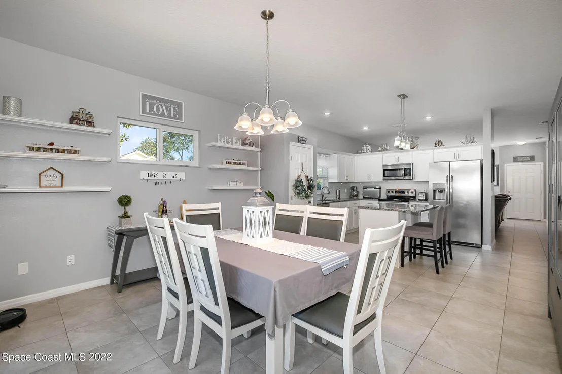 Photo of 1069 S Fork Circle