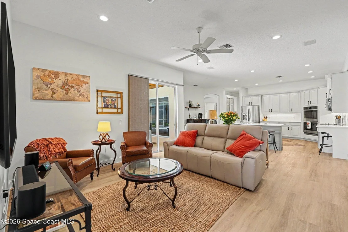 Photo of 7977 Bradwick Way
