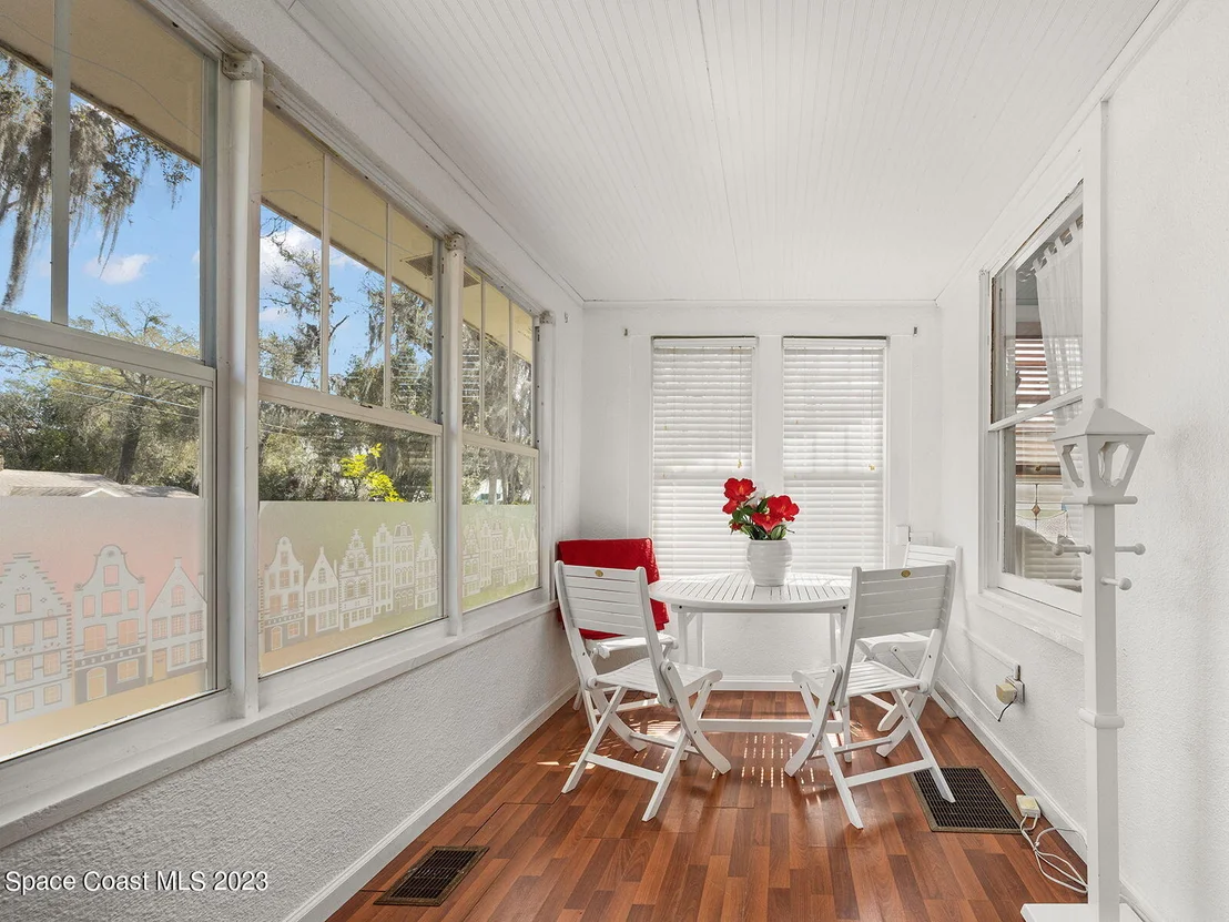Photo of 427 N Simpson Street